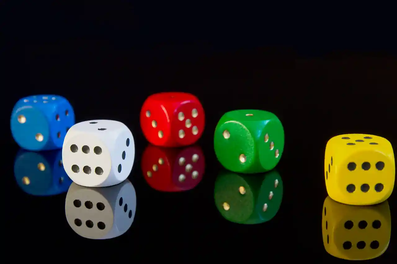 cube-3116778_1280.webp