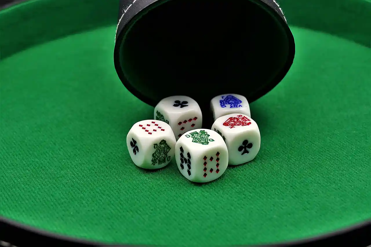 poker-dice-3891482_1280.webp